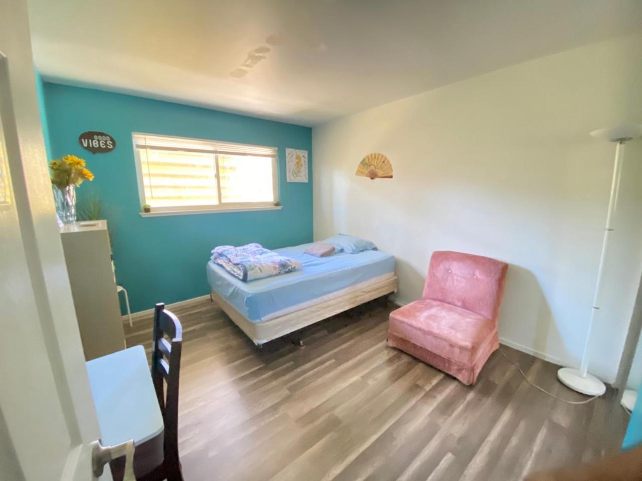 Whole Family - Rosemont Hostel Sacramento Luaran gambar